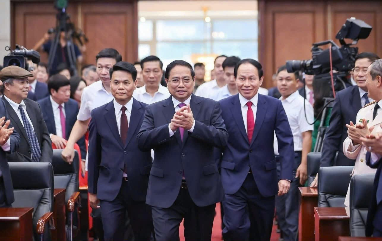 Thủ tướng chính phủ Phạm Minh Chính dự lễ công bố thành lập Thành phố Hải Phòng mới – Bước ngoặt xây dựng siêu đô thị Miền Bắc Thủ tướng chính phủ Phạm Minh Chính dự lễ công bố thành lập Thành phố Hải Phòng mới – Bước ngoặt xây dựng siêu đô thị Miền Bắc