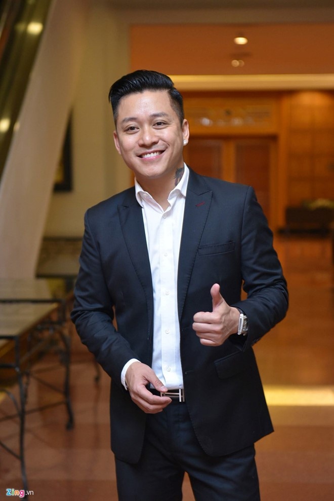 Sáu huyền thoại 'Quỷ Đỏ' sẽ thăm Cầu Vàng, Đà Nẵng