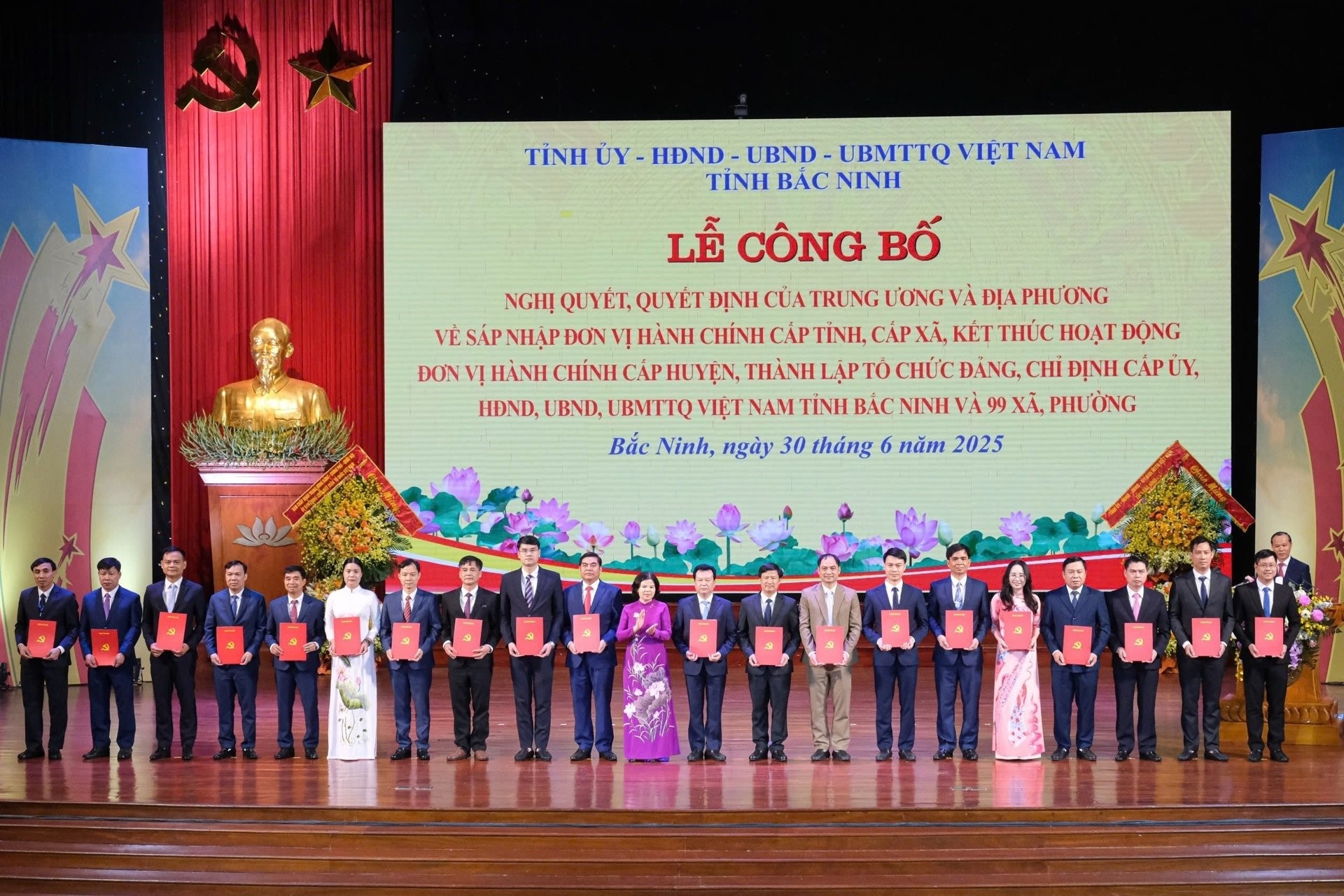 Nhiều Giám đốc, Phó Giám đốc Sở về giữ chức Bí thư Đảng ủy xã, phường của tỉnh Bắc Ninh mới