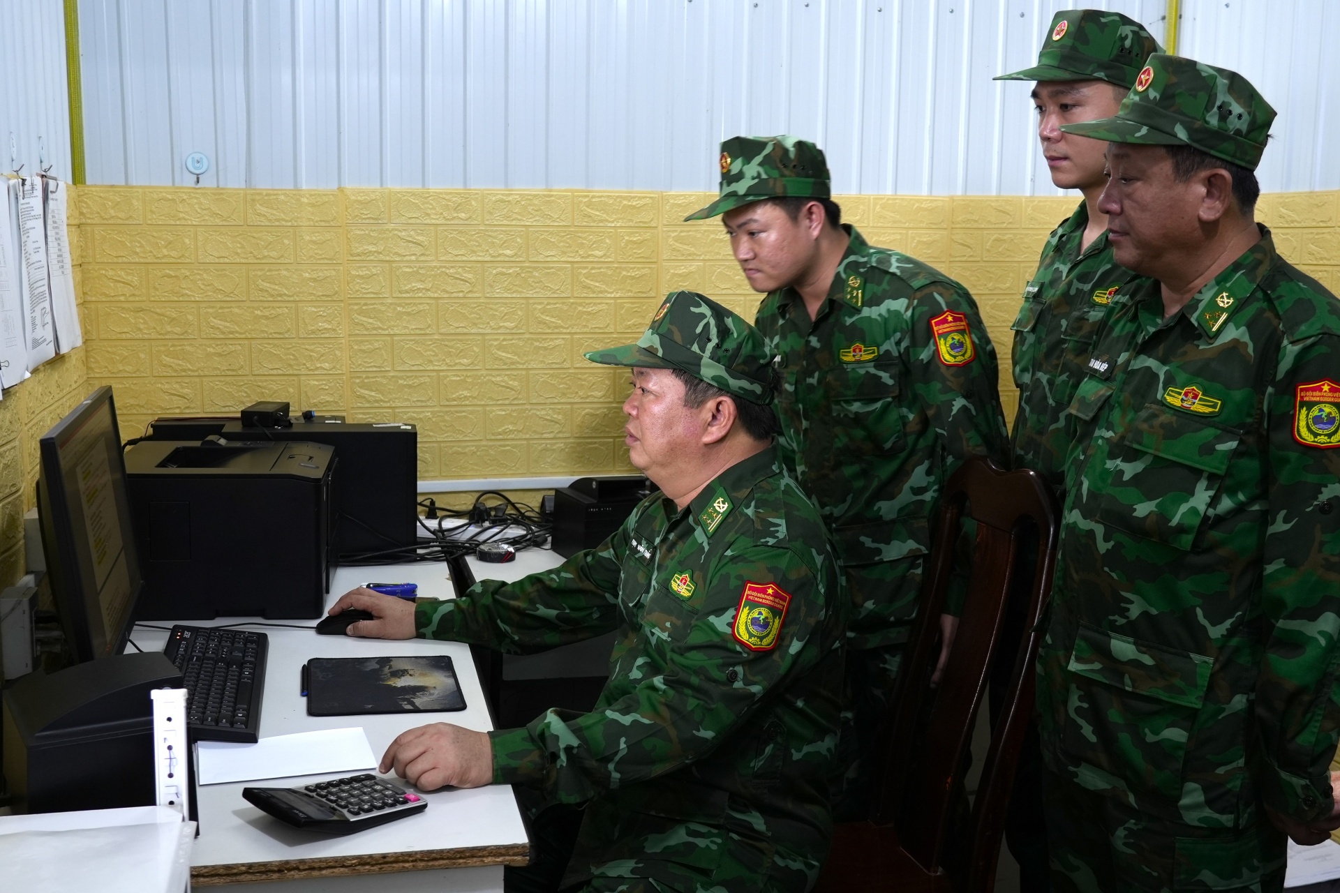 Biên phòng An Giang khảo sát, nắm tình hình biên giới, địa bàn