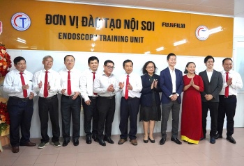 benh vien da khoa trung uong can tho buoc tien moi cua chuyen nganh noi soi