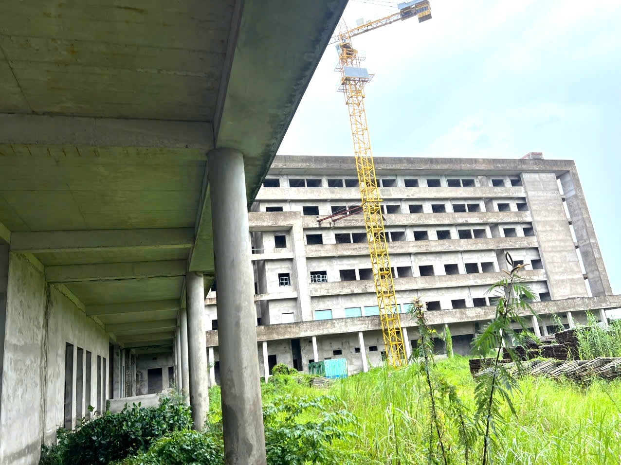 Sớm đưa đự án Bệnh viện Ung bướu Cần Thơ đi vào hoạt động