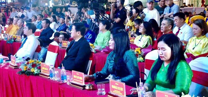 Lễ công bố và đón nhận bằng xếp hạng di tích quốc gia đặc biệt Tháp Bà Pô Nagar