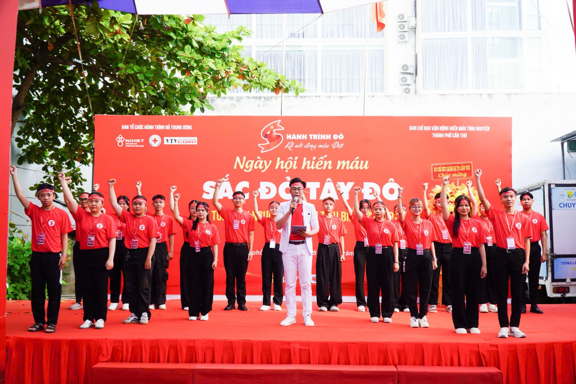 Cần Thơ: Ngày hội hiến máu “Sắc đỏ Tây Đô” Cần Thơ: Ngày hội hiến máu “Sắc đỏ Tây Đô”