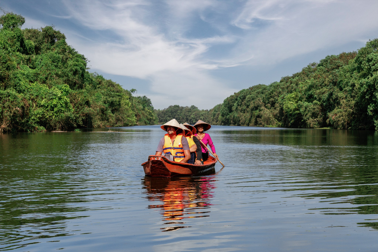 Sông nước hữu tình - đốn tim du khách Sông nước hữu tình - đốn tim du khách