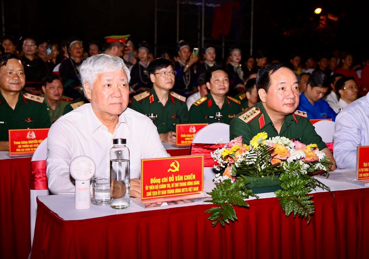 Tuyên Quang: Chương trình nghệ thuật tri ân “Giữ trọn lời thề – Bản hùng ca từ nguồn cội”