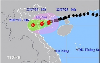 Bão số 3 đi vào phía Nam Hải Phòng và Ninh Bình vào lúc 10 giờ sáng