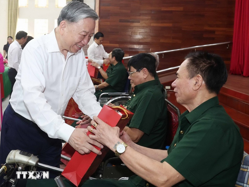 UỐNG NƯỚC NHỚ NGUỒN UỐNG NƯỚC NHỚ NGUỒN