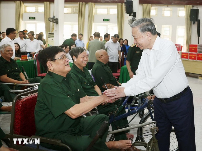 UỐNG NƯỚC NHỚ NGUỒN UỐNG NƯỚC NHỚ NGUỒN