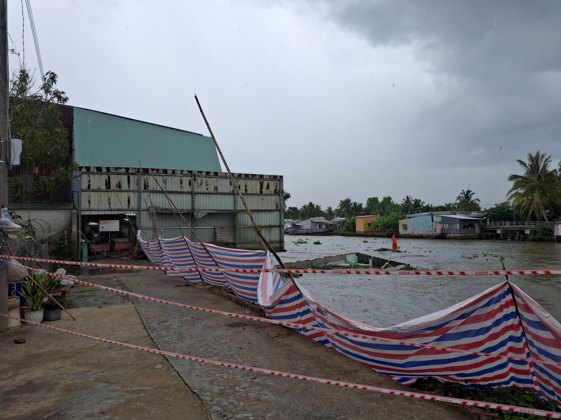 Cần Thơ ghi nhận 41 vụ sạt lở trong 7 tháng đầu năm, thiệt hại trên 9 tỷ đồng