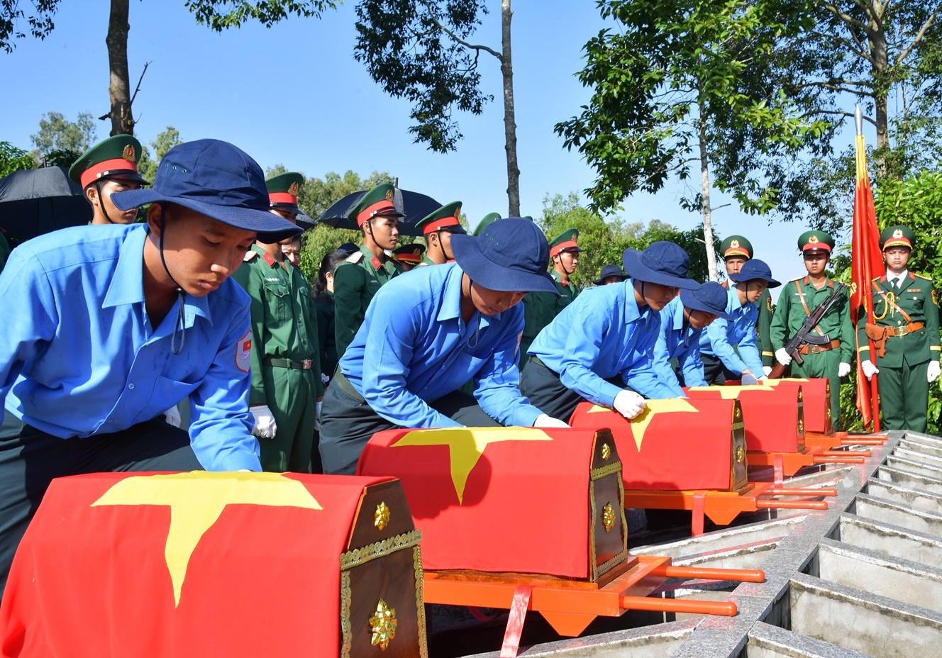 Đồng Tháp truy điệu, cải táng 43 hài cốt liệt sĩ