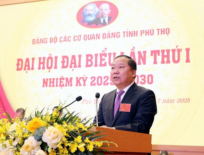 Đảng bộ các cơ quan Đảng tỉnh Phú Thọ: Phát huy vai trò hạt nhân chính trị, là trung tâm đoàn kết, sáng tạo, dám nghĩ dám làm Đảng bộ các cơ quan Đảng tỉnh Phú Thọ: Phát huy vai trò hạt nhân chính trị, là trung tâm đoàn kết, sáng tạo, dám nghĩ dám làm