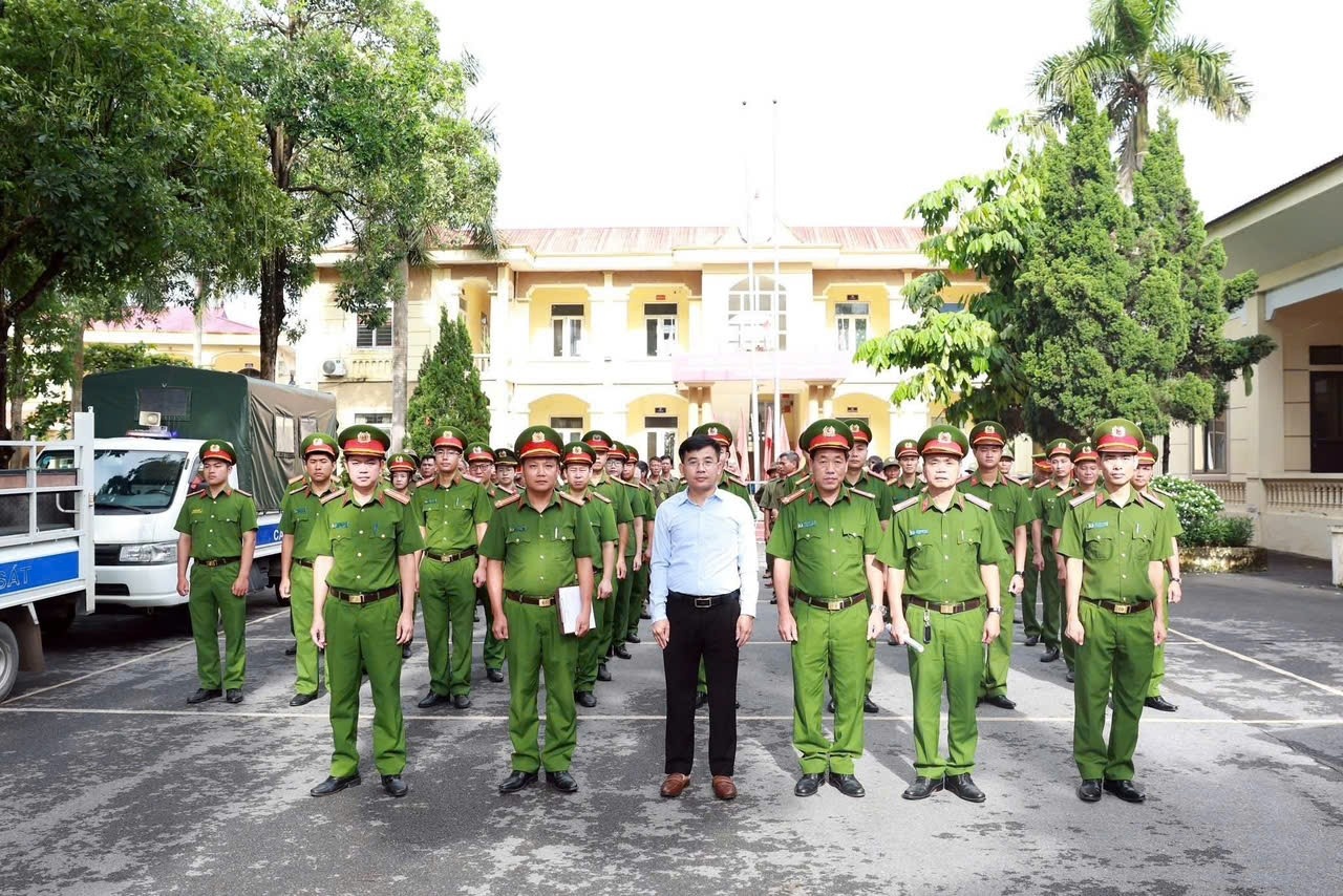 Công an xã Sơn Đông (Phú Thọ): Ra quân thực hiện đợt cao điểm tấn công, trấn áp tội phạm, bảo đảm an ninh, trật tự