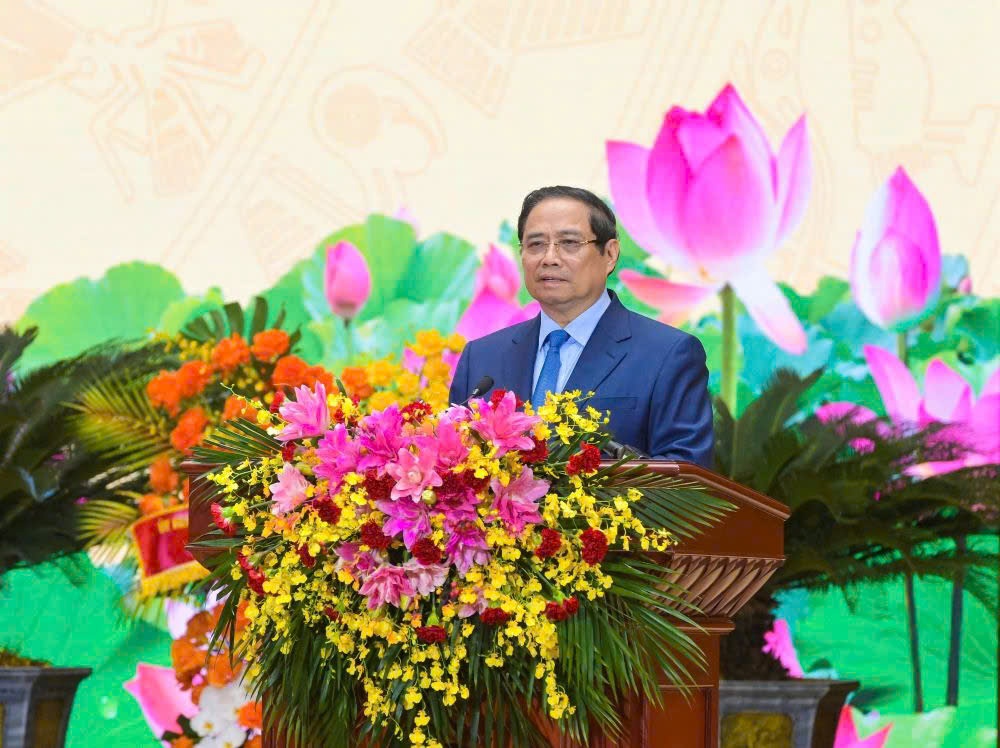 Phát triển Tập đoàn có tiềm lực mạnh, quản trị hiện đại, năng lực cạnh tranh cao, tăng trưởng xanh bền vững Phát triển Tập đoàn có tiềm lực mạnh, quản trị hiện đại, năng lực cạnh tranh cao, tăng trưởng xanh bền vững