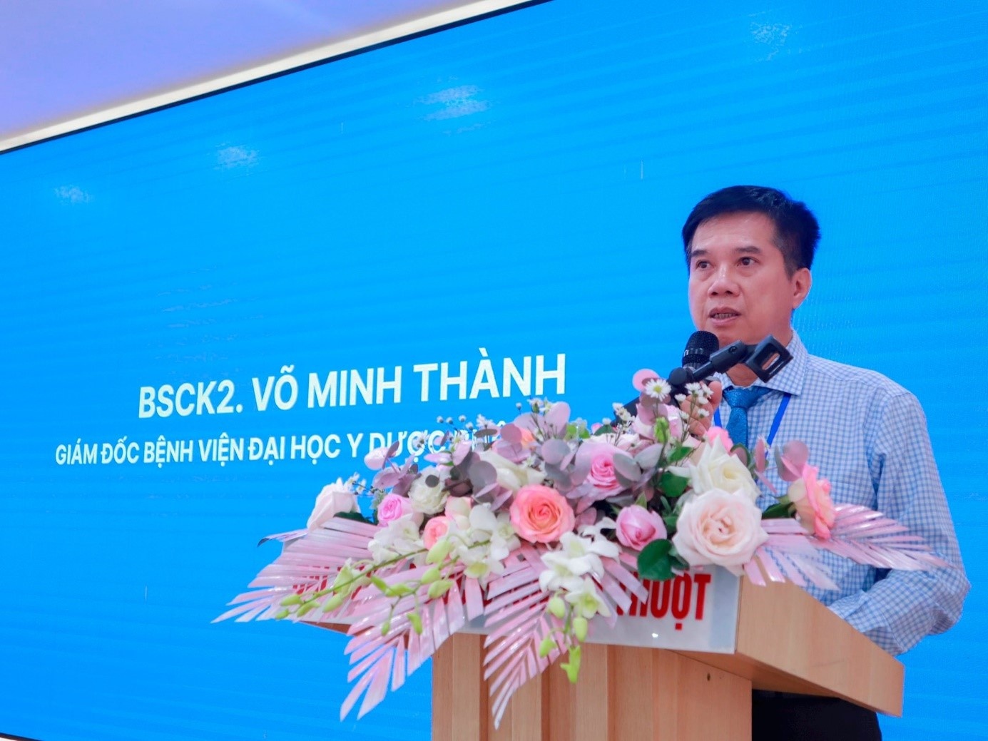 Giám đốc BUH, BSCKII Võ Minh Thành, đã gửi gắm thông điệp tại buổi lễ Giám đốc BUH, BSCKII Võ Minh Thành, đã gửi gắm thông điệp tại buổi lễ