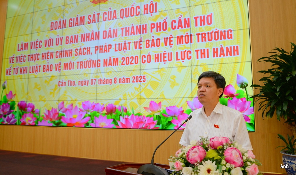 Giám sát việc thực hiện chính sách bảo vệ môi trường tại Cần Thơ