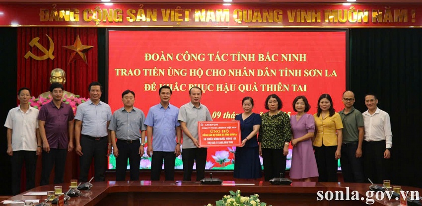Tỉnh Bắc Ninh ủng hộ 3 tỷ đồng giúp Sơn La khắc phục hậu quả sau bão Tỉnh Bắc Ninh ủng hộ 3 tỷ đồng giúp Sơn La khắc phục hậu quả sau bão