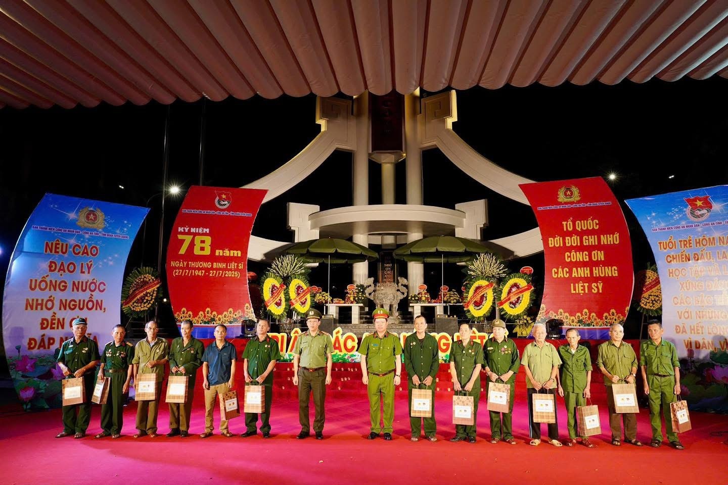 undefined Công an tỉnh Tuyên Quang – Gương mẫu, đi đầu, vững vàng nơi tuyến đầu bảo vệ an ninh Tổ quốc