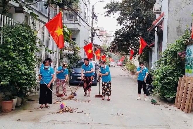 Tổ chức các đợt ra quân tổng vệ sinh, thu gom rác thải chào mừng Lễ kỷ niệm 80 năm Quốc khánh 2/9.
