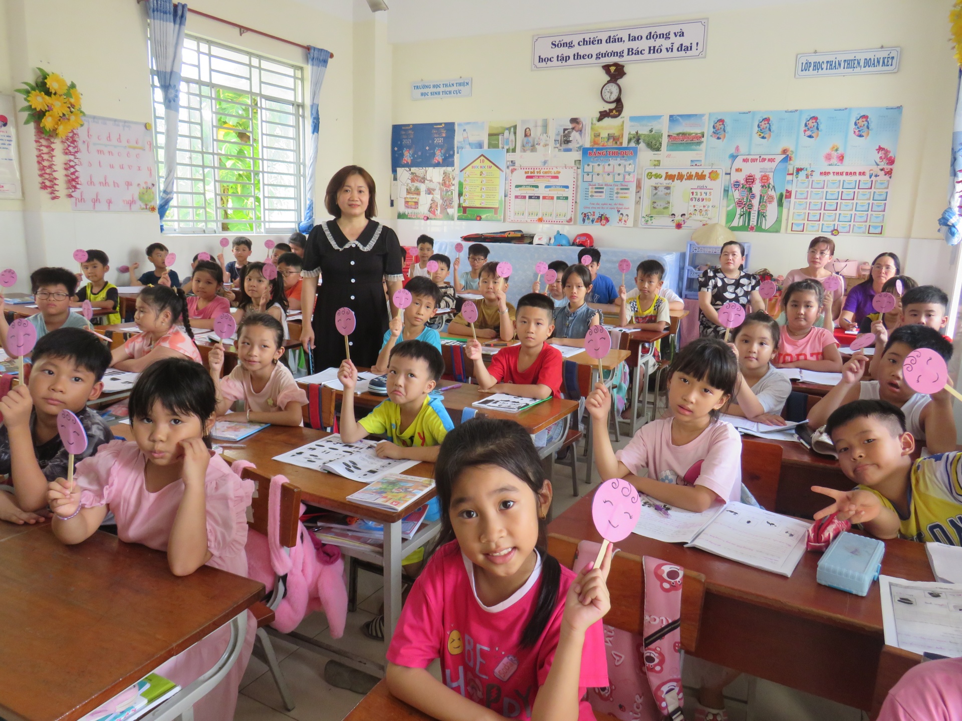 Mùa hè vui tươi và ý nghĩa của học sinh Cần Thơ Mùa hè vui tươi và ý nghĩa của học sinh Cần Thơ