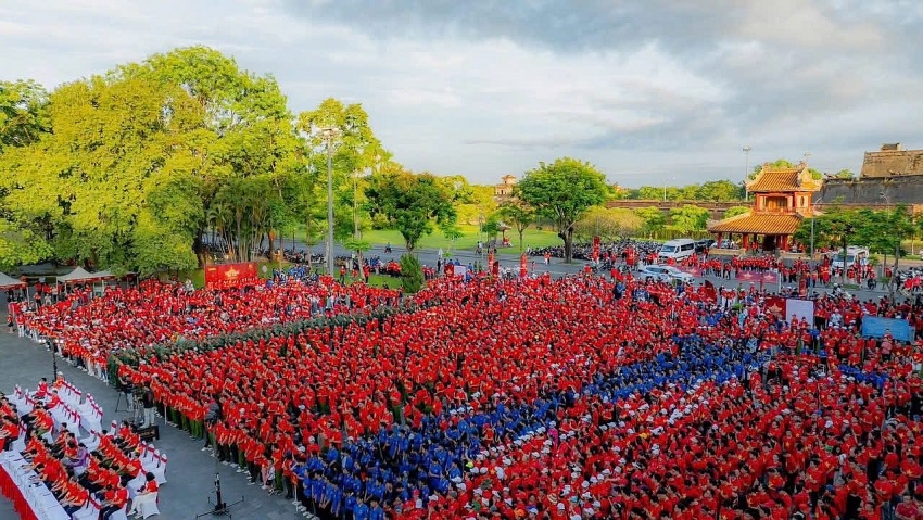 Chiến dịch “Cùng Việt Nam tiến bước – 1 tỷ bước chân tiến vào kỷ nguyên mới”.