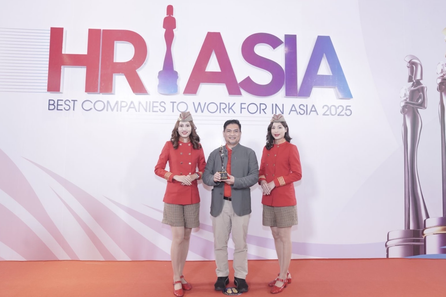 HR Asia Awards 2025 vinh danh Vietjet là “Nơi làm việc tốt nhất Châu Á”  lần thứ 5 liên tiếp