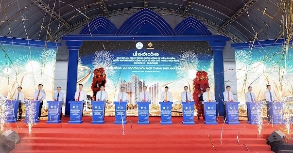 Tập đoàn Sun Group khởi công Khu đô thị hỗn hợp Nha Trang hơn 17.000 tỷ đồng tại Khánh Hòa Tập đoàn Sun Group khởi công Khu đô thị hỗn hợp Nha Trang hơn 17.000 tỷ đồng tại Khánh Hòa