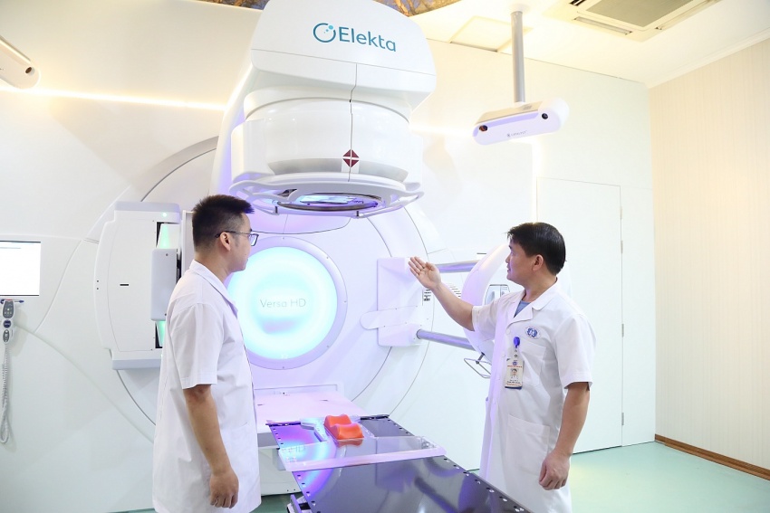 Bệnh viện Đa khoa tỉnh Phú Thọ chính thức vận hành hệ thống máy xạ trị kỹ thuật cao Bệnh viện Đa khoa tỉnh Phú Thọ chính thức vận hành hệ thống máy xạ trị kỹ thuật cao