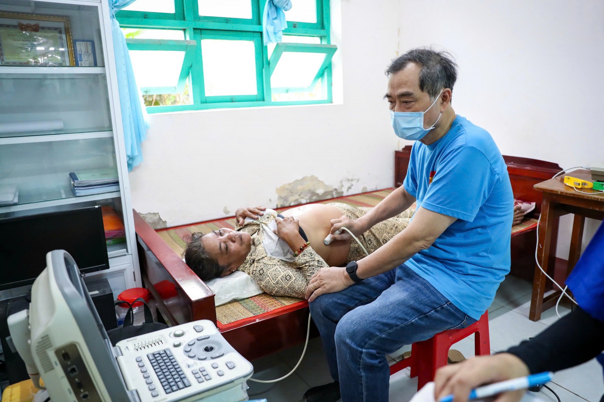 Bệnh viện Chợ Rẫy phối hợp với Báo Thanh Niên tổ chức các hoạt động tri ân tại Cà Mau