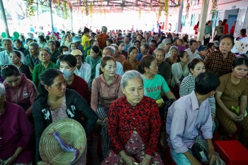 benh vien cho ray va bao thanh nien to chuc cac hoat dong tri an tai ca mau