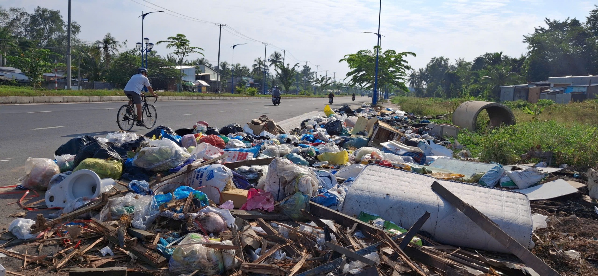 Hạ tầng thu gom, vận chuyển, xử lý chất thải rắn sinh hoạt của Cần Thơ chưa đồng bộ