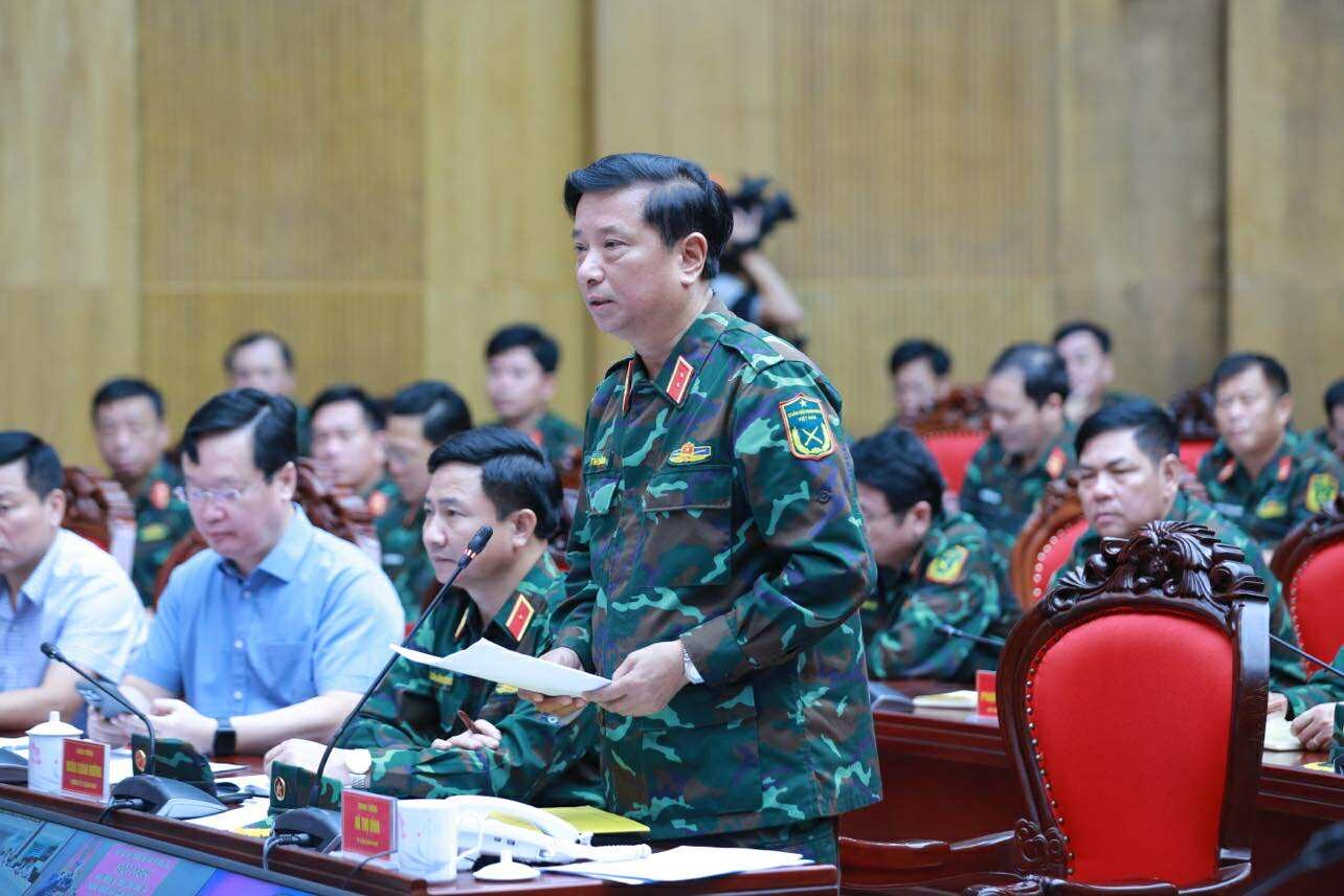 Các đơn vị báo cáo tình hình tại cuộc họp - Ảnh: VGP Các đơn vị báo cáo tình hình tại cuộc họp - Ảnh: VGP