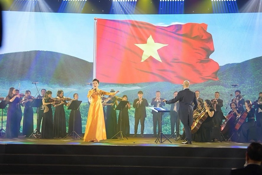 Khai mạc trọng thể Triển lãm thành tựu đất nước “80 năm hành trình Độc lập - Tự do - Hạnh phúc” Khai mạc trọng thể Triển lãm thành tựu đất nước “80 năm hành trình Độc lập - Tự do - Hạnh phúc”