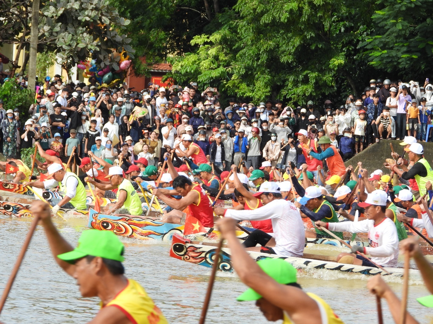 Đặc sắc Lễ hội đua, bơi thuyền truyền thống trên sông Kiến Giang chào mừng 80 năm Quốc khánh 2/9 Đặc sắc Lễ hội đua, bơi thuyền truyền thống trên sông Kiến Giang chào mừng 80 năm Quốc khánh 2/9