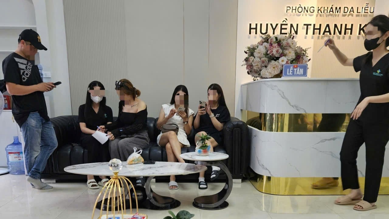 Nhiều rủi ro từ dịch vụ tiêm filler của phòng khám Da liễu Huyền Thanh Korea Nhiều rủi ro từ dịch vụ tiêm filler của phòng khám Da liễu Huyền Thanh Korea