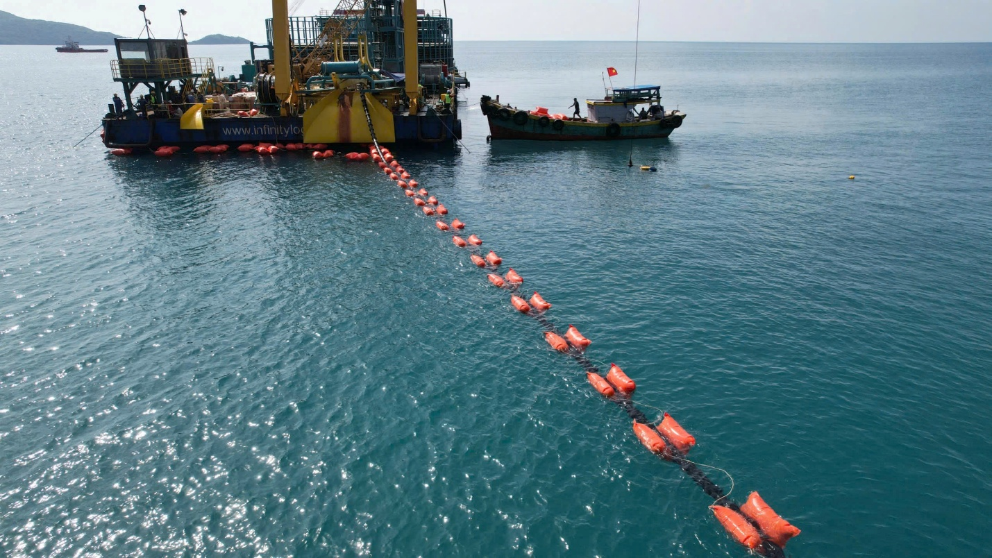 evn dong dien thanh cong du an cap dien tu dien luoi quoc gia ra con dao