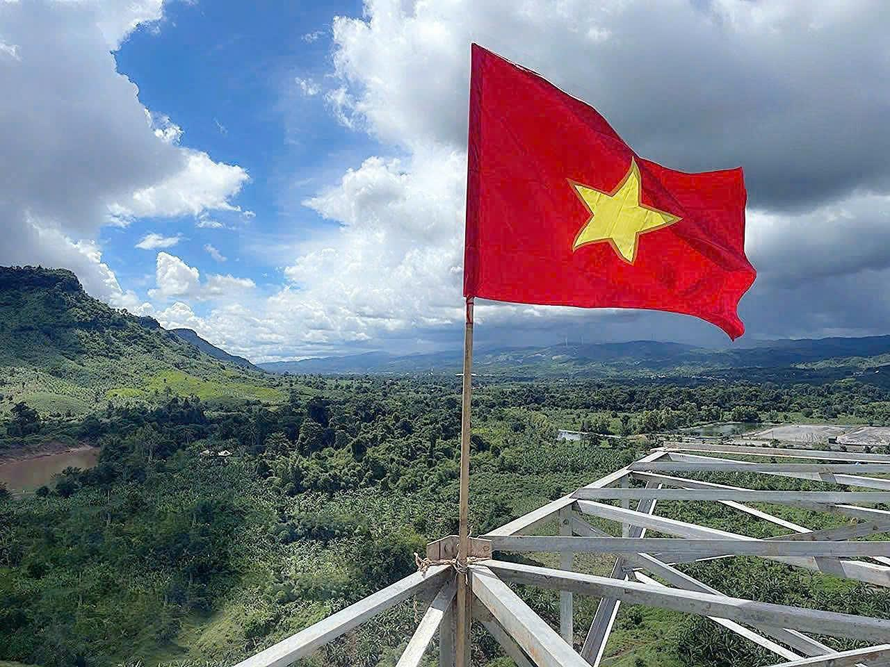 tt group hoan thanh duong day truyen tai dien gio savan 1 ve viet nam truoc dai le a80