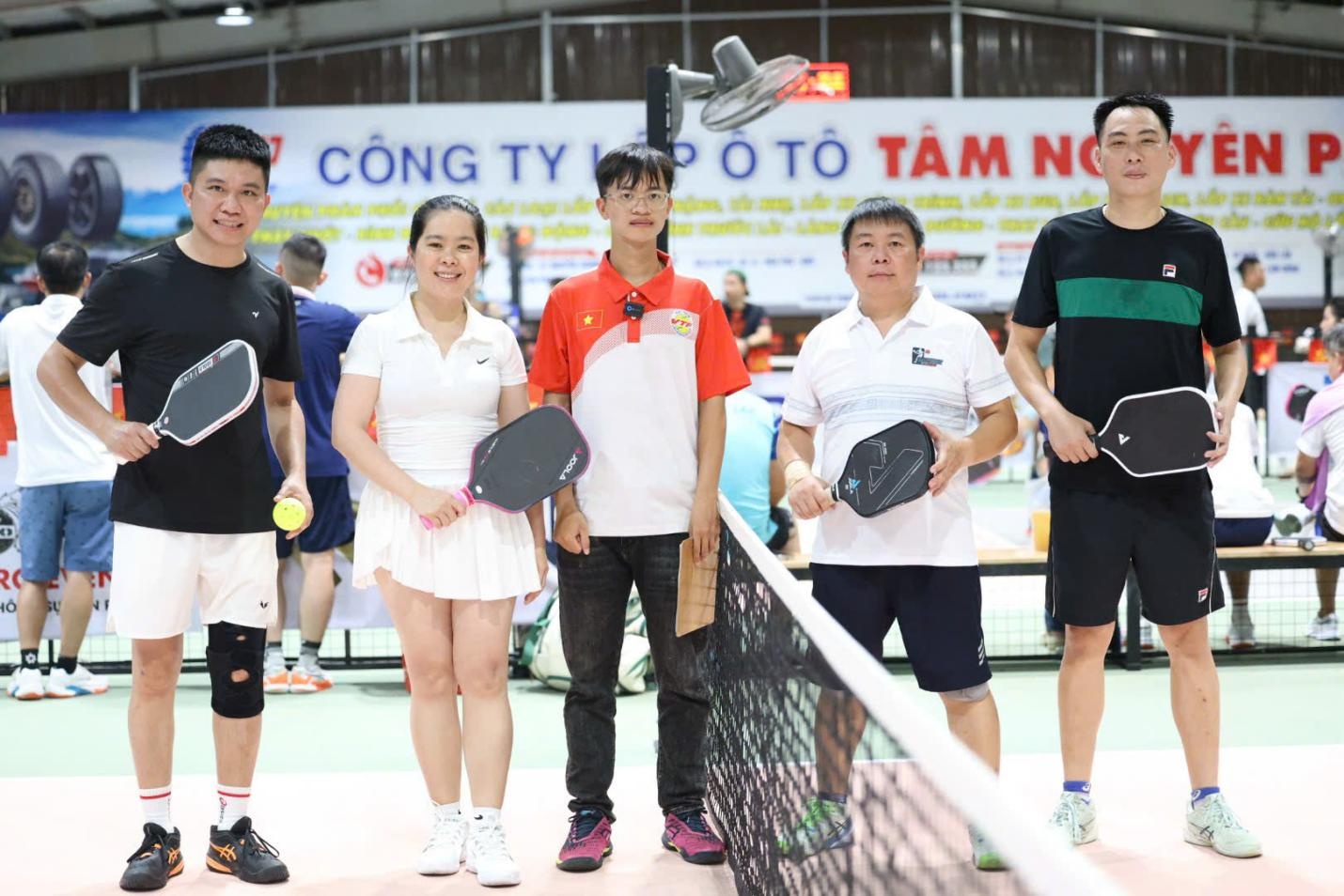 Giải Pickleball Cúp PNJ: Nhịp cầu kết nối giới doanh nhân, báo chí, nghệ sĩ và KOLs Giải Pickleball Cúp PNJ: Nhịp cầu kết nối giới doanh nhân, báo chí, nghệ sĩ và KOLs