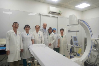 ky thuat ap dong than kinh giai phap trong dieu tri dau man tinh