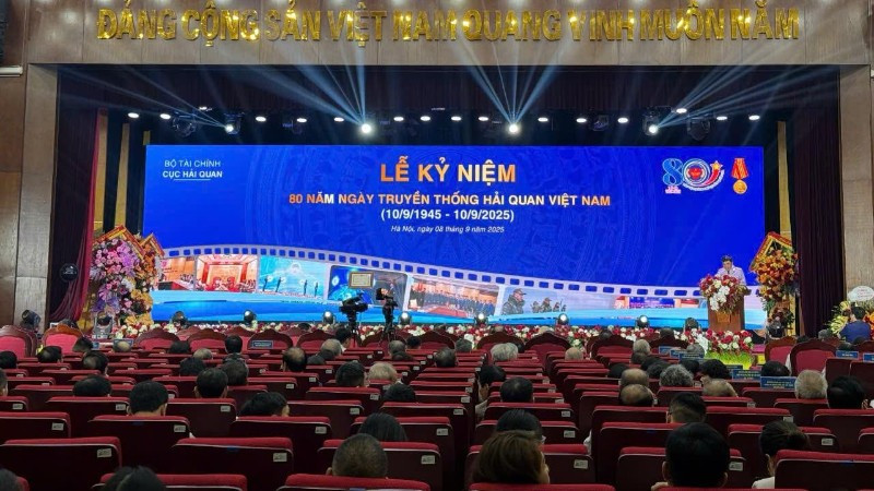 Tự hào 80 năm xây dựng và phát triển Hải quan Việt Nam Tự hào 80 năm xây dựng và phát triển Hải quan Việt Nam