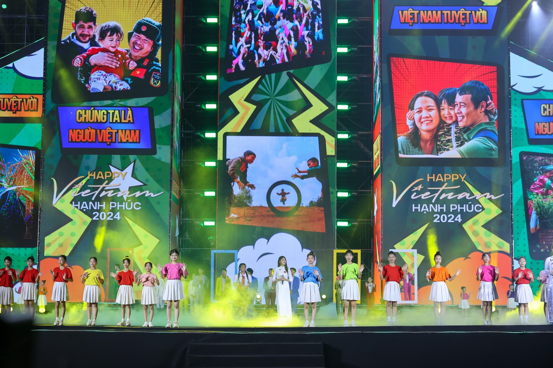 Thủ tướng: Triển lãm 80 năm đã thành công rực rỡ, vượt kỳ vọng Thủ tướng: Triển lãm 80 năm đã thành công rực rỡ, vượt kỳ vọng