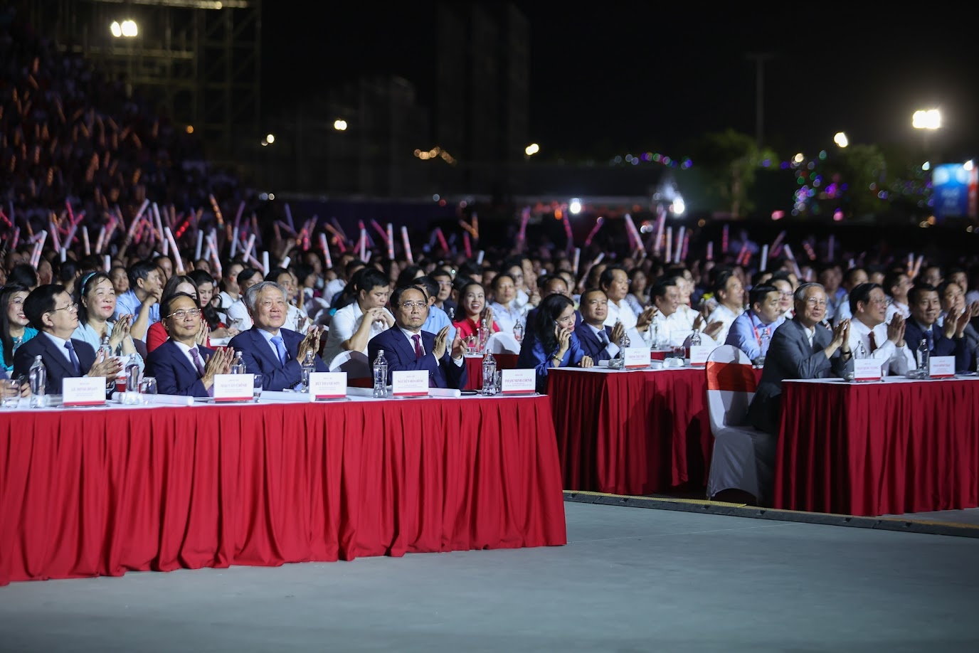 Các đại biểu tham dự chương trình - Ảnh: VGP Các đại biểu tham dự chương trình - Ảnh: VGP