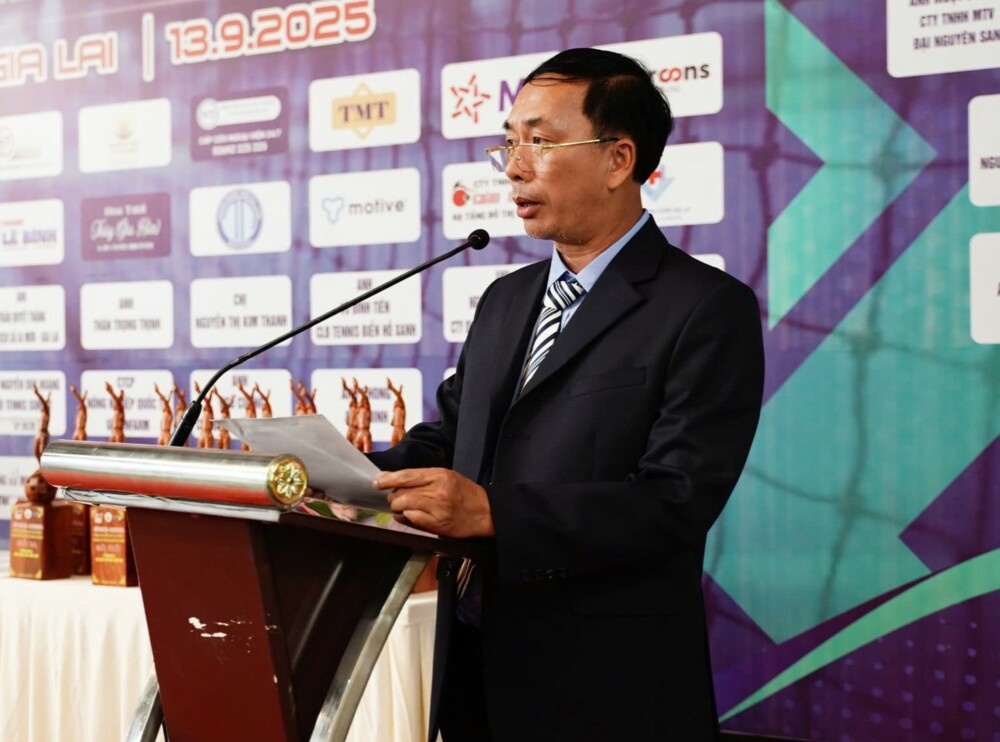 Đại tá Đoàn Đình Long – Trưởng Ban tổ chức giải – phát biểu tại lễ bế mạc. Đại tá Đoàn Đình Long – Trưởng Ban tổ chức giải – phát biểu tại lễ bế mạc.