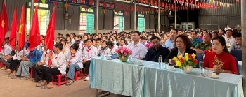 Tìa Dình: Pháo đài tri thức kiên cường nơi cực Tây Tổ quốc