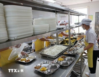 Hà Nội: Kiểm tra đột xuất các đơn vị cung cấp nguyên liệu, suất ăn phục vụ bán trú