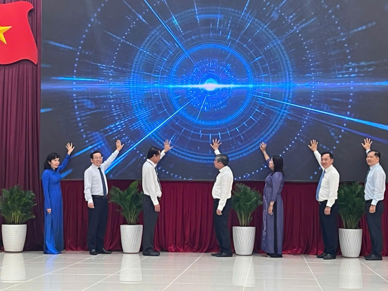 Cần Thơ ra mắt trang thông tin điện tử “Đại biểu dân cử với cử tri và nhân dân”