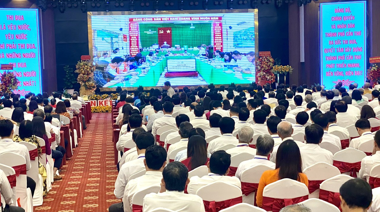 Cần Thơ tôn vinh những tập thể, cá nhân trong phong trào thi đua yêu nước