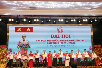 can tho ton vinh nhung tap the ca nhan trong phong trao thi dua yeu nuoc