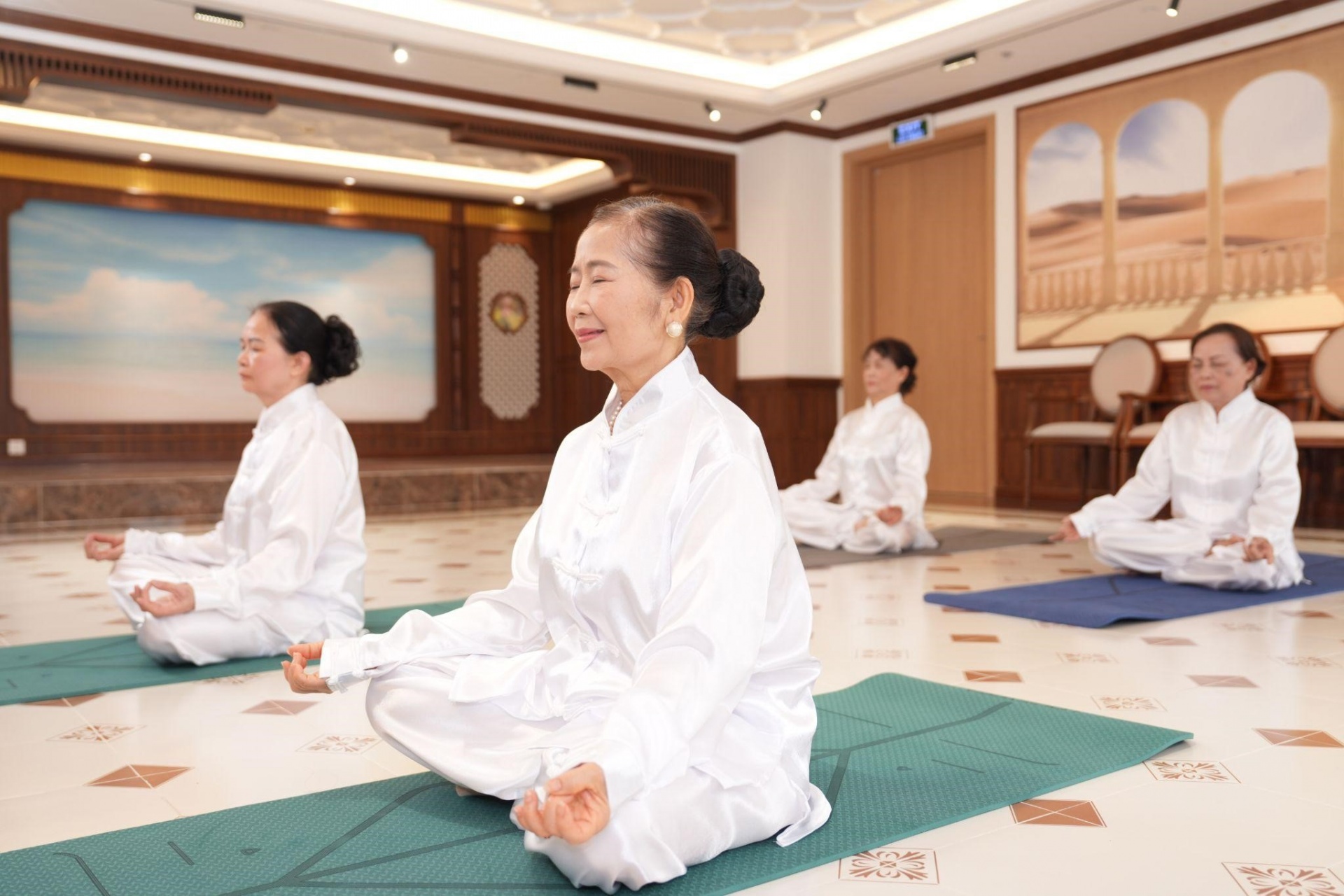 Phương Đông Asahi nâng tầm mô hình bán trú “sáng đón đi, chiều đưa về” dành cho người cao tuổi