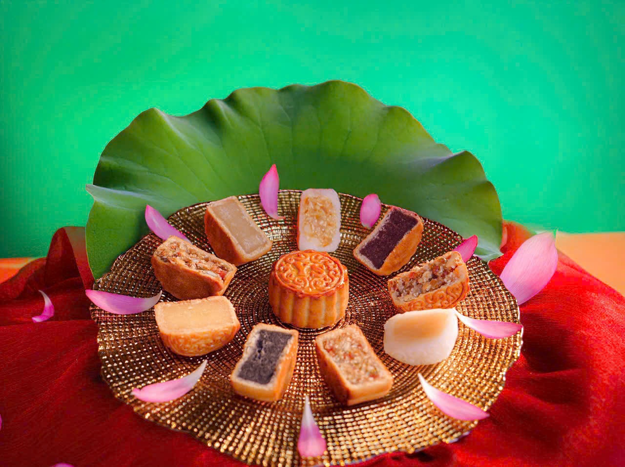 Sanest Moon Cake  “Tinh hoa Yến sào – gắn kết yêu thương”